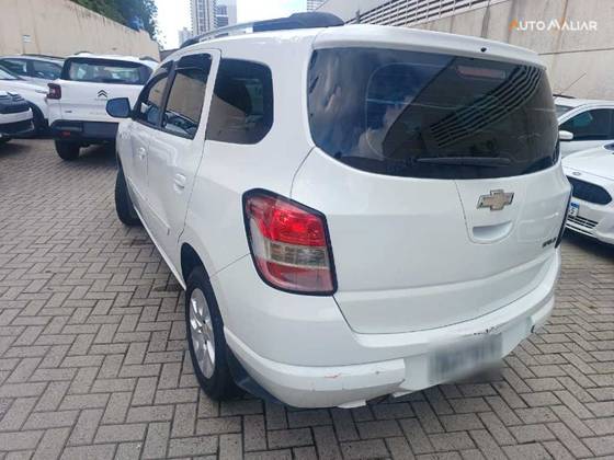 CHEVROLET SPIN 1.8 LT 8V FLEX 4P MANUAL CHEVROLET SPIN 1.8 LT 8V FLEX 4P MANUAL